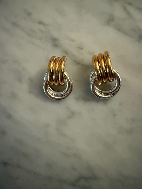 Jewelry - Earrings
